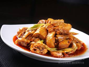 Song Ji Pa Ba Cai (Longhu Apartment Store)