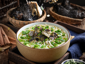 Shi Jia Po Black Chicken Rice Noodles (Wanke Fifth City Branch)