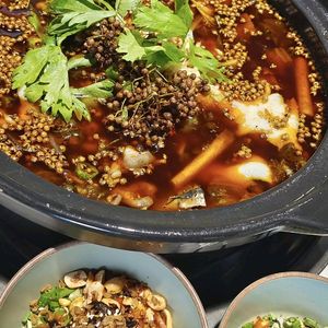 Chongqing Special Live Fresh Cold Pot Fish (Minjiang Road Branch)