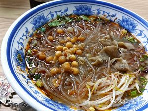 Zhong Fangmo Baijia Pig Intestine Noodles
