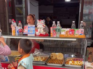 Northeast Four Seasons Fragrant Pancake Shop (Caotang North Road Branch)