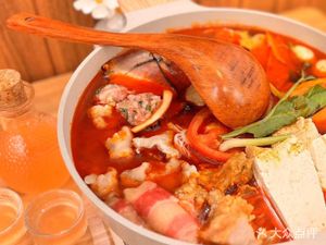 Duo Dexing Sour Soup Tofu Flower Pot (Du Fu Thatched Cottage Branch)