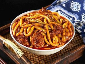 Jiang Yu · Xinjiang Fried Rice Noodles (Business Center Store)