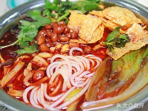 Spicy Snail Rice Noodles (Xih River Branch)