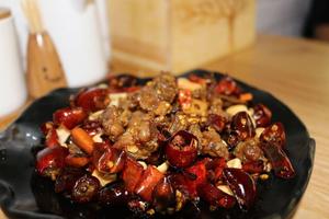 Grandma Xiong's Twisted Silk Rabbit (Shuangqiaozi Branch)