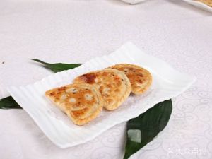 Ru Yi Bao Dian (Hai Jiao Shi Store)