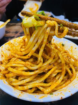 Tie Men Za Jiang Noodles