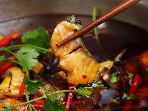 Zier Er Cold Pot Fish and Frog with Taro Chicken (Lianhua East Road Branch)
