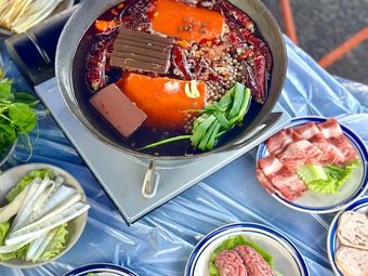 3 Yuan 3 Jiao Street Stall Old Hot Pot