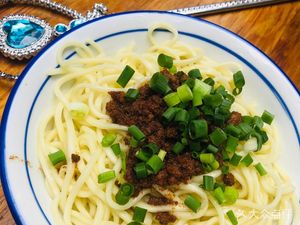 Old Chengdu Sauce Noodles (Jinrui Road Branch)