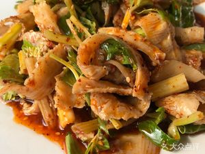 Halal Li Dama Bai Shui Ee