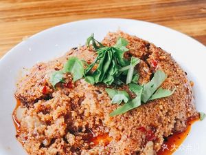 Jiǔ Dòu Wǎn Fēng Chín Quán (Jiu Dou Wan Feng Qingquan)