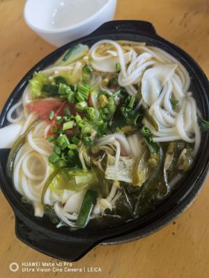 Yunnan Pot Rice Noodles