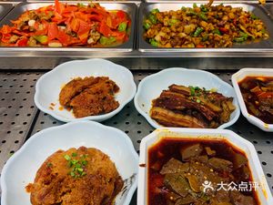 Long Bai Wei Da Shi Fang (Qingyang Palace Branch)