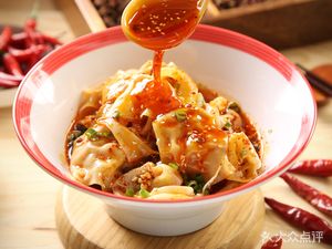 Pang Qianqian Ba Er Xin Xiang Chaoshou