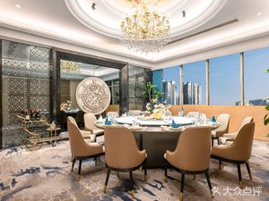 Mingren Shifu (Zhengfu Street Branch)