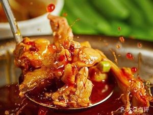 Cao's Family Traditional Rabbit Hot Pot (Jingjusi Direct Store)