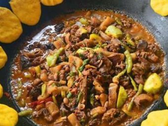 Qing Shan Outer Garden Restaurant Fire Chicken