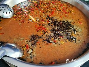 Li's Fresh Goose Intestines Hot Pot