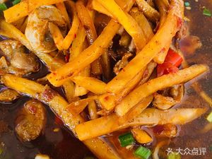 Niú Mówáng Chongqing-style Small Noodles (Yifeng Pedestrian Street Store)