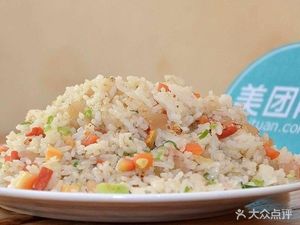 Qianli Xiang Wonton Noodles & Braised Chicken Rice (Jiannan Alley Branch)