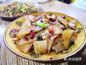 Cai Ji Longjiang Pig's Trotter Rice