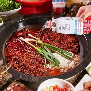 Liu Shixiong Big Knife Waist Slice Hot Pot (Baicao Road Store)