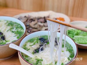 Tang Bozi Chicken Rice Noodles (Lidu Road Branch)