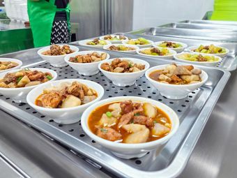 Tongrui Li Community Shared Canteen