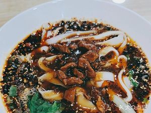Yuchu Special Pork Sauce Noodles