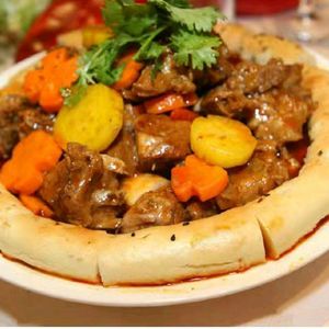 Xinjiang Kashgar Aili Naan Pit Roasted Lamb Shop