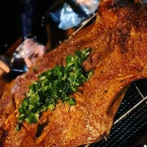 Huijiang Whole Roast Lamb (Dingqiao Store)