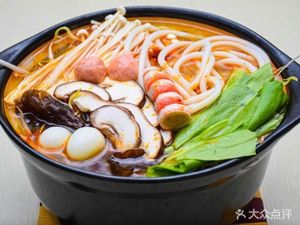 Crossing Bridge Rice Noodles (Yuancheng Dongsheng Garden Branch)