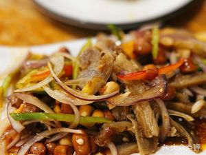 Ben Ben Beef Soup Restaurant (Minghe Yuan Xinhe Fang Branch)