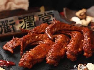 Qu Run Tang Quzhou Duck Heads (Gashang Branch)