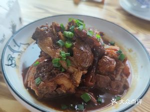 Little White Rabbit Home-style Cuisine (Qunqiao Human Resources Apartment Store)