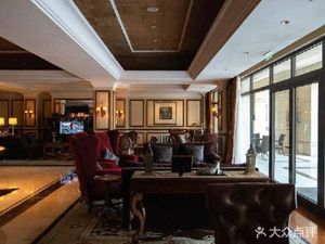 Green City Rose Garden · English Bar (Zhijiang Road Branch)