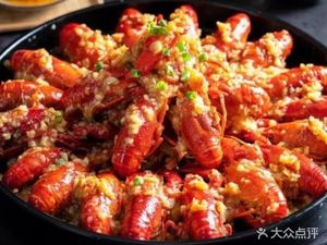 Xia Hao Liang Long虾蚝靓龙虾馆 (Weilai Li Store)