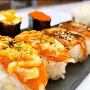 Zheng Xian Sushi (People's Square Branch)