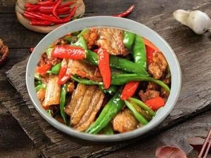 Quzhou Taste Food Shop (Poly Rose Bay Village Branch)