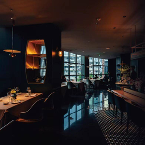 Qiuyue Tai · Jiuyue (Independent Building in North Kerry District Branch)