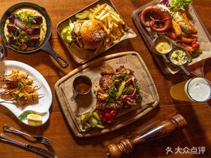 Hangzhou Chengzhong Shangri-La · Chengzhong Beer Bar