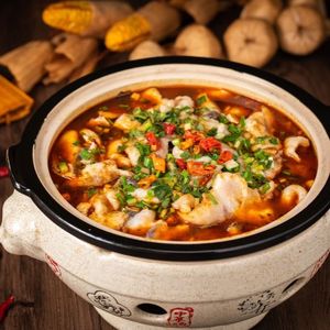 Chunjiang Sour Fish Hot Pot · Passed Down for 28 Years