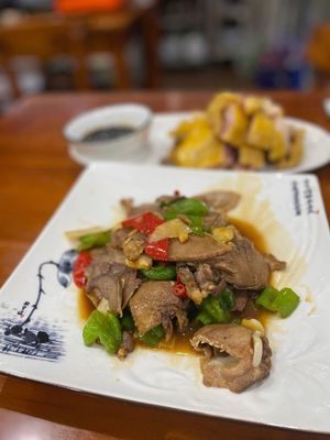 Jin Sanjiao Restaurant (Gaoqiao North Road Branch)