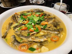Huyuan Caixia Local Cuisine