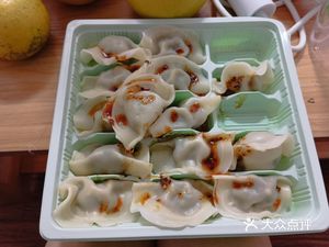 Yuanbao Northeast Dumpling House (HuideLong Shopping Center Store)