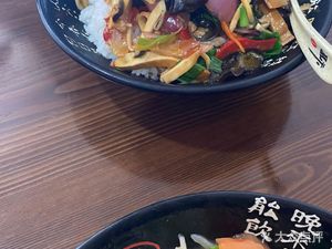 Wenzhou Noodles (Daxue Road Branch)