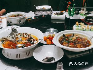 Shangliu Catering (Julong Building Store)