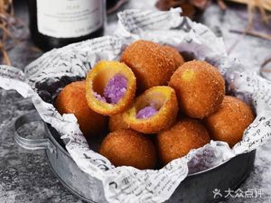 Jiuzha Shijia (Binjiang Store)