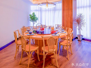 Zhe Xiang Pin Wei · Hangzhou-Guangdong Mystery Cuisine